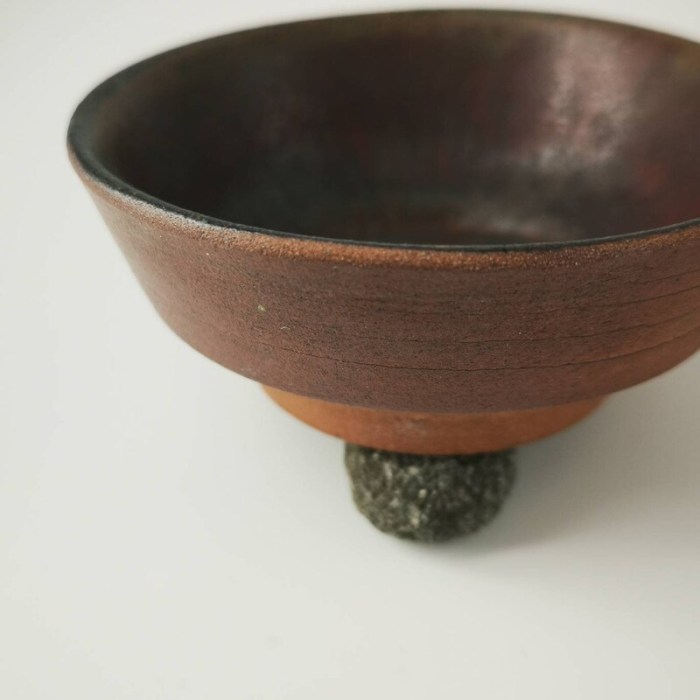 Premium Photo | Exquisite Japanese Kiln Ceramic Bowls and Dishes